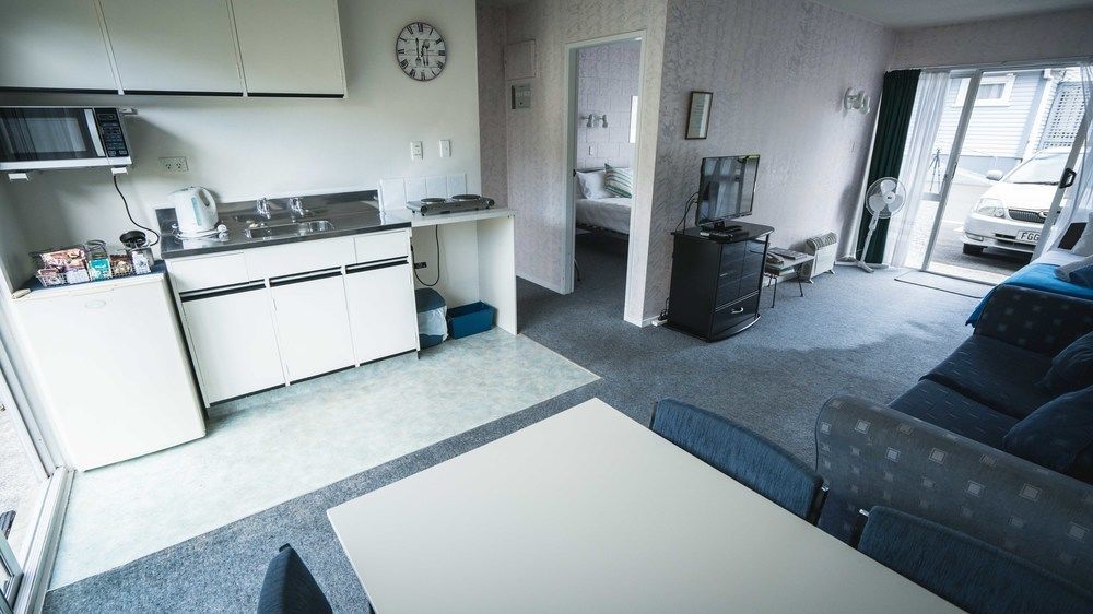 Roselands Motel Tauranga Zewnętrze zdjęcie