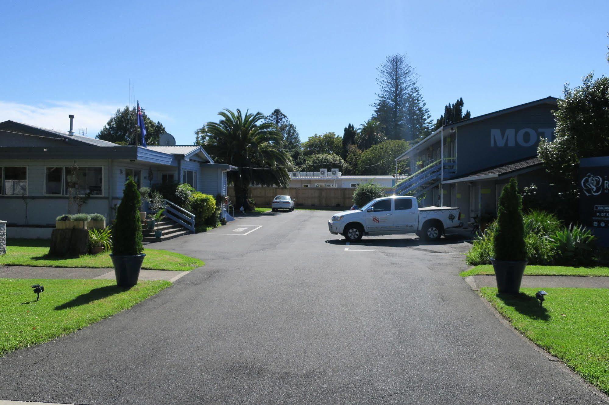 Roselands Motel Tauranga Zewnętrze zdjęcie