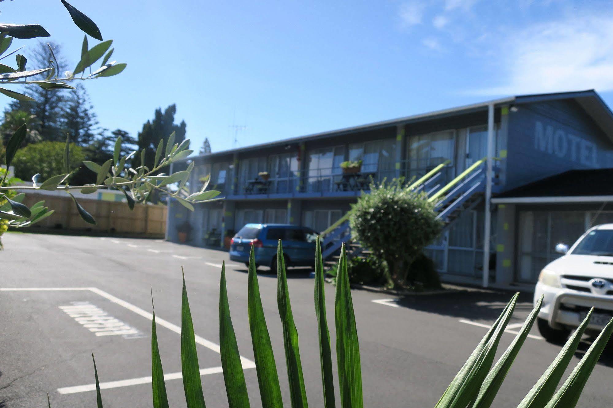 Roselands Motel Tauranga Zewnętrze zdjęcie
